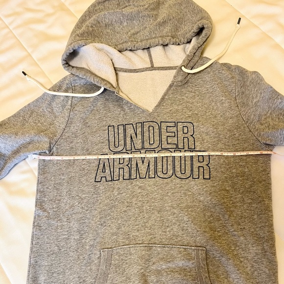 Under Armour pullover hoodie (S) - Picture 3 of 3